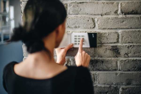 låsesmed kolding - alarmsystem adgangskontrol panel